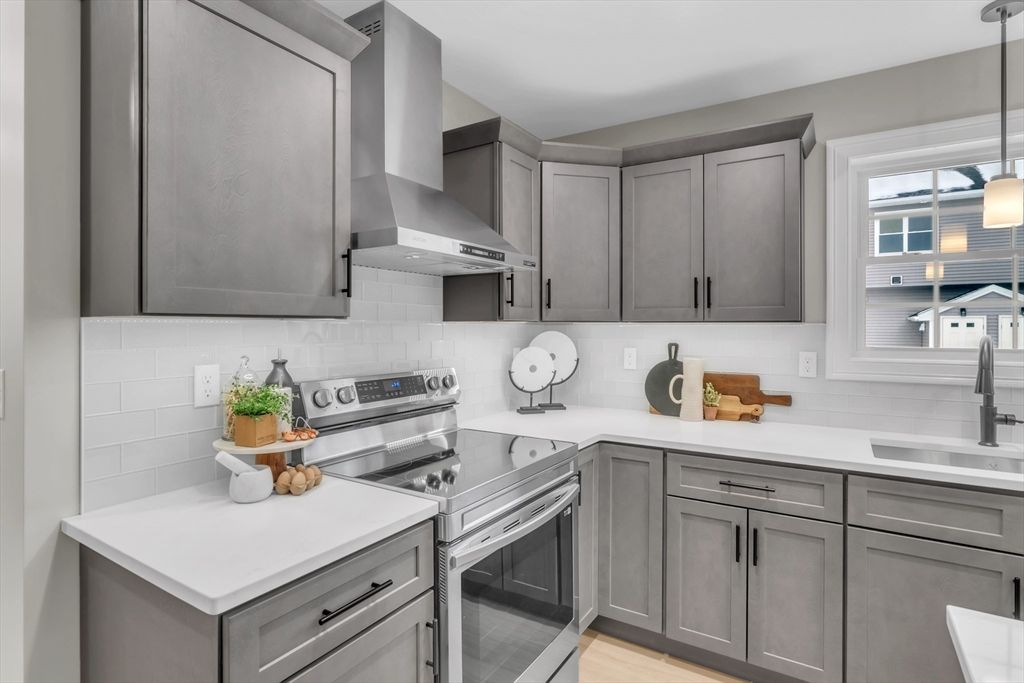 Interior, Kitchen, Pendant Lights, Stainless Steel Appliances, Wood Texture Flooring