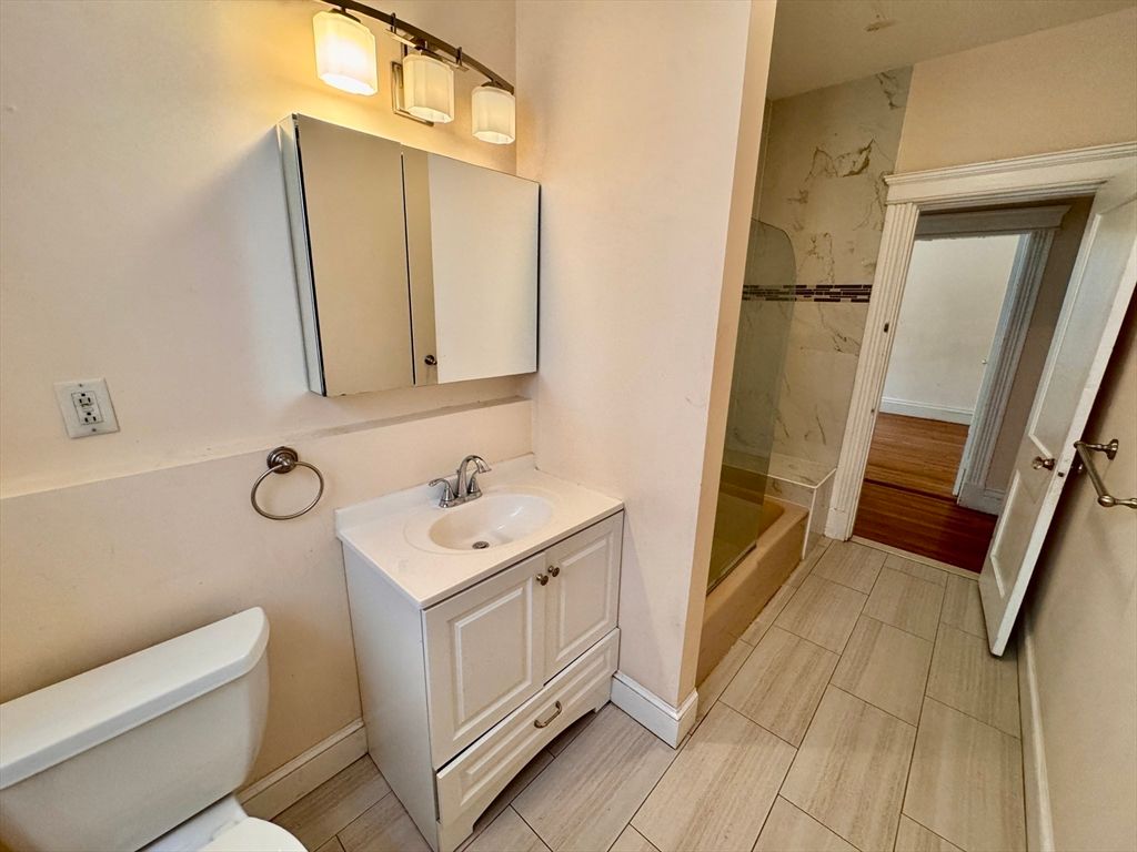 Bathroom, Interior, Marble Walls