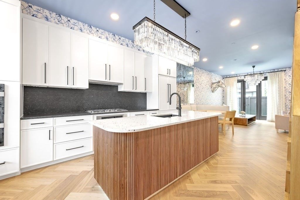Chandelier, Interior, Kitchen, Recessed Lighting, Wood Texture Flooring