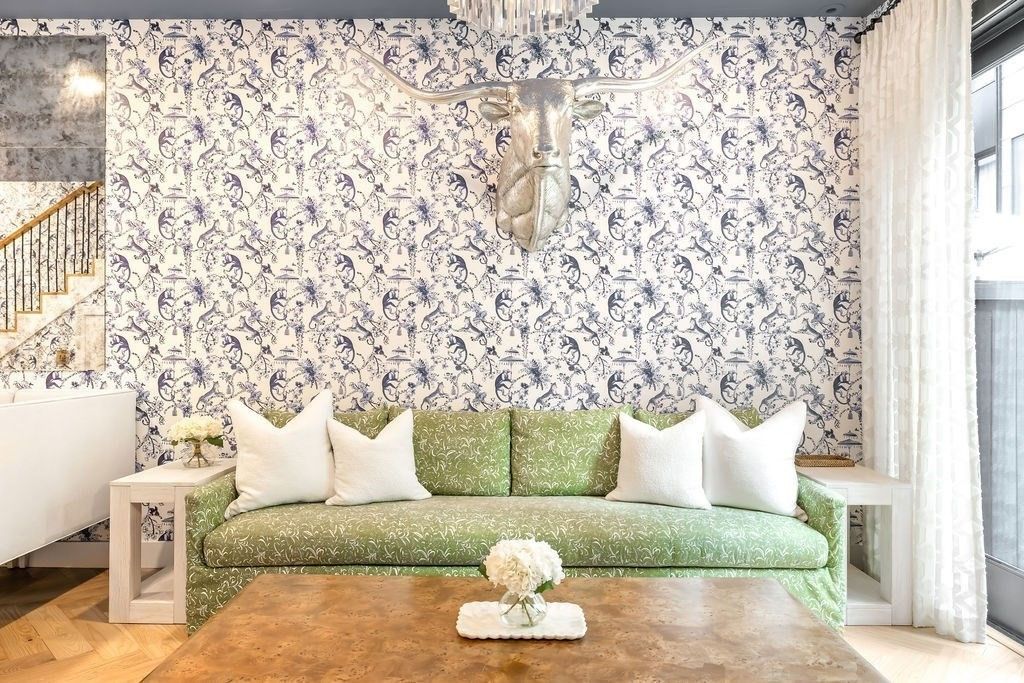 Chandelier, Interior, Wood Texture Flooring