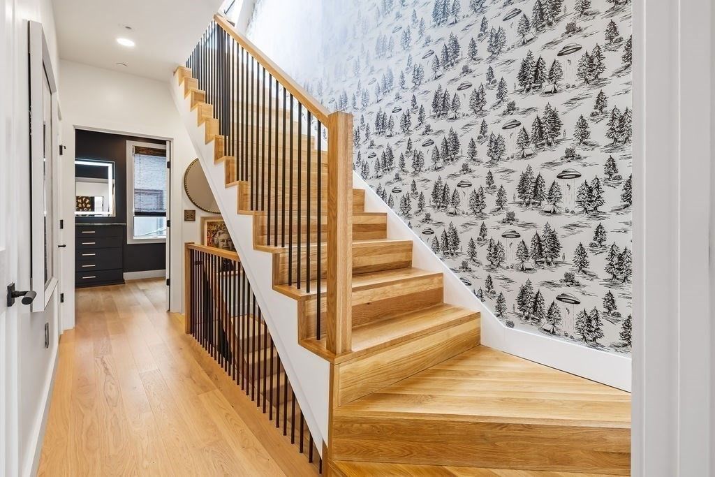 Interior, Recessed Lighting, Wood Texture Flooring