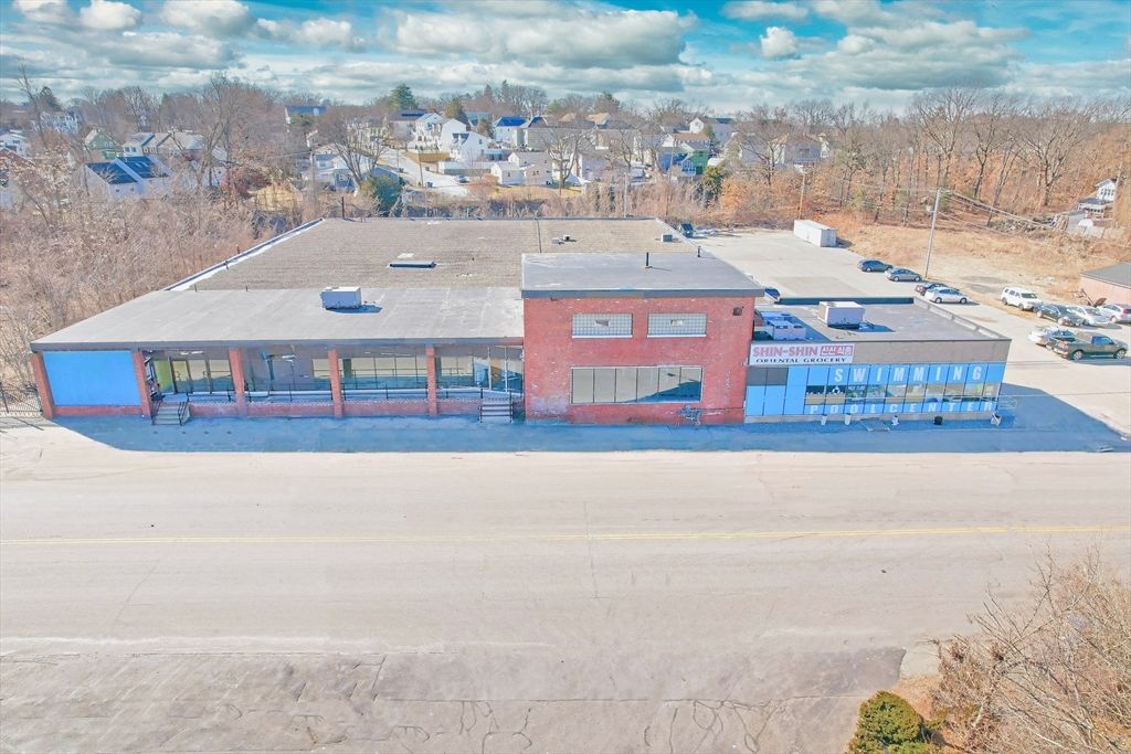 Exterior, Drone