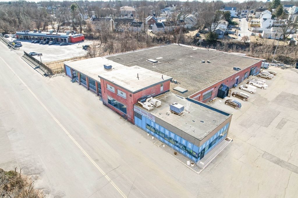 Exterior, Drone