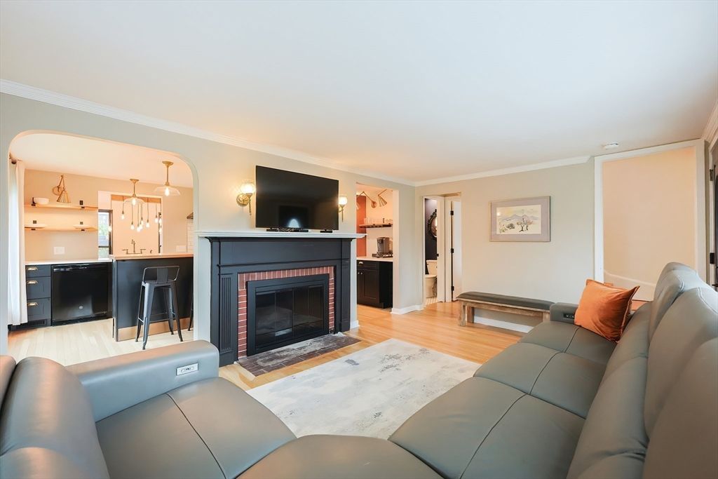 Fireplace, Interior, Living room, Pendant Lights, Wood Texture Flooring
