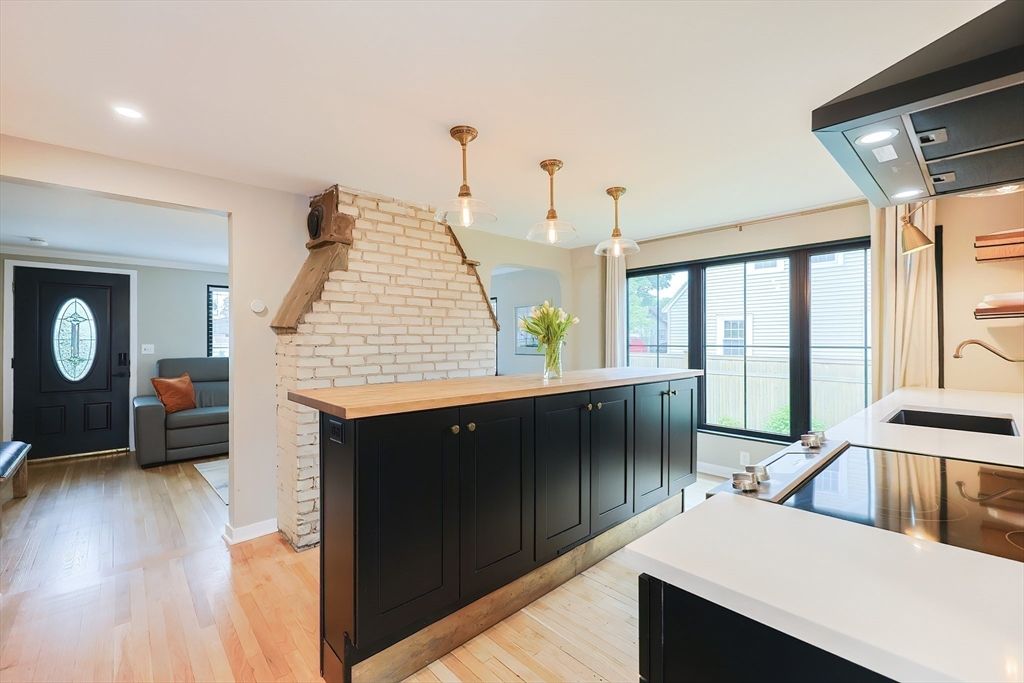Interior, Kitchen, Pendant Lights, Recessed Lighting, Wood Texture Flooring