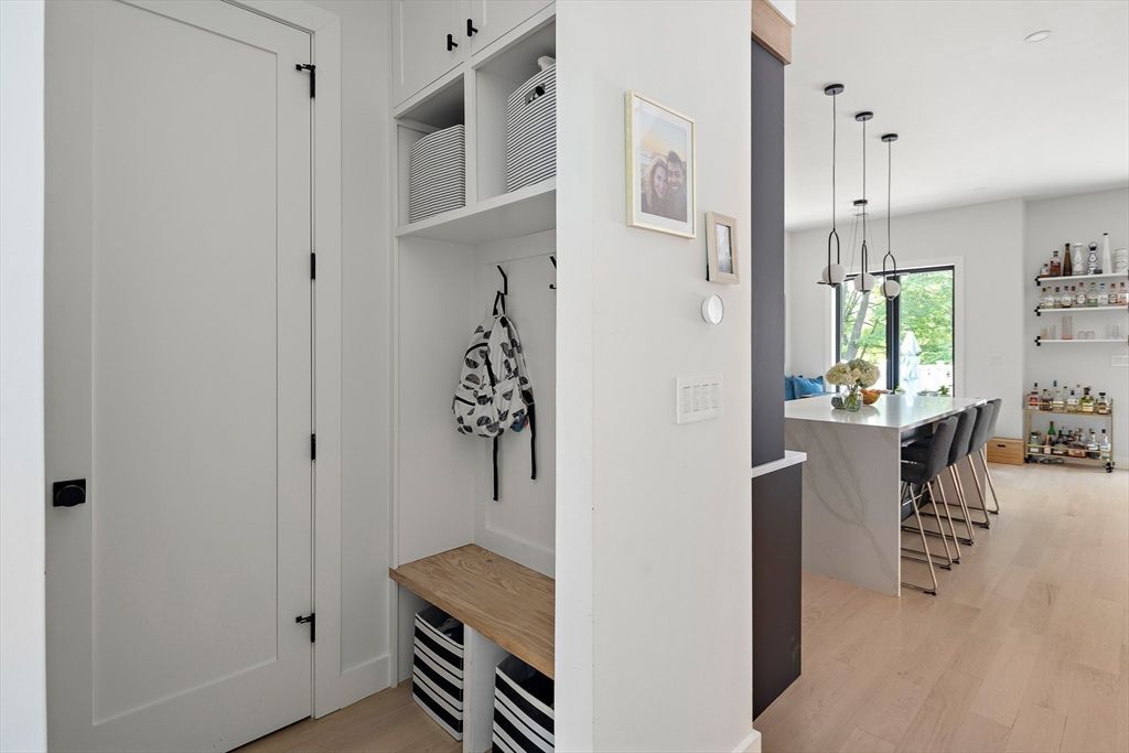 Interior, Pendant Lights, Recessed Lighting, Wood Texture Flooring
