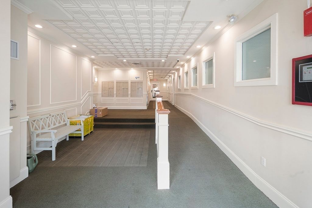 Interior, Recessed Lighting