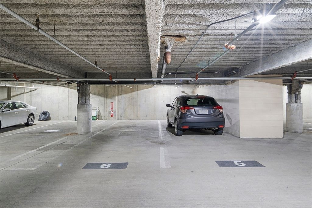 Garage, Interior