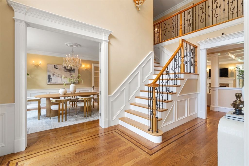 Chandelier, Dining room, Interior, Wood Texture Flooring