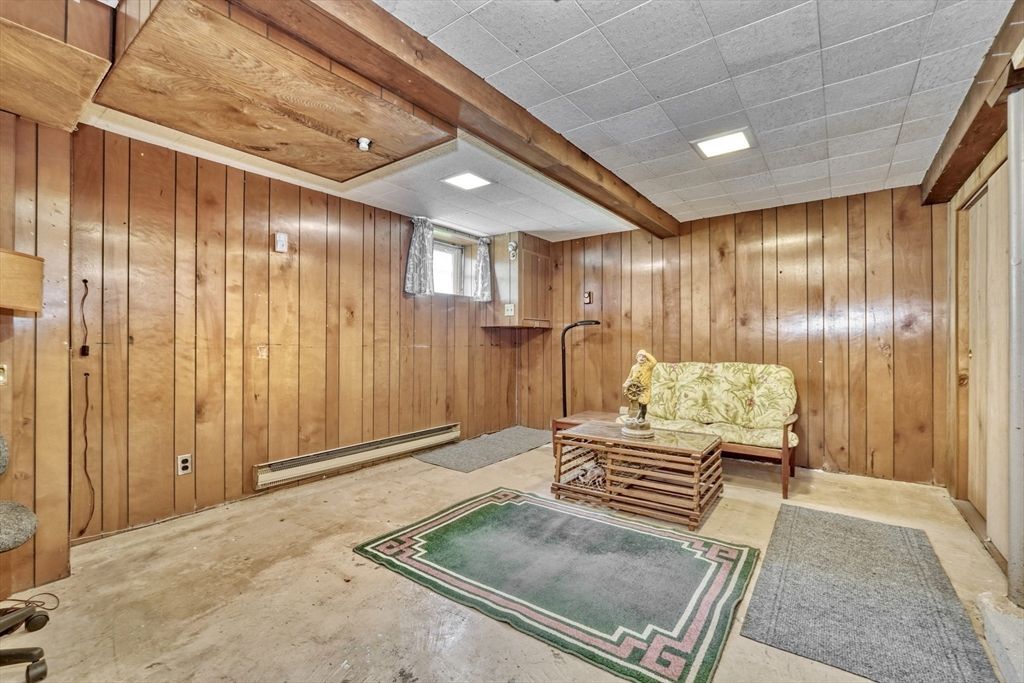 Interior, Recessed Lighting, Wooden Beams, Wooden Walls