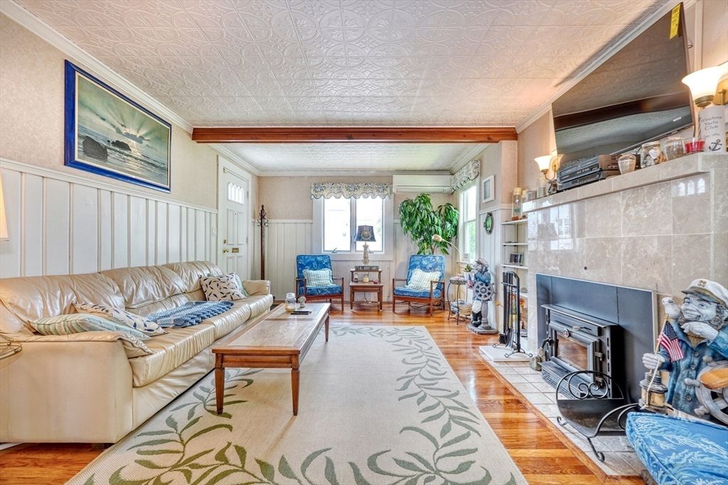 Fireplace, Interior, Living room, Wood Texture Flooring