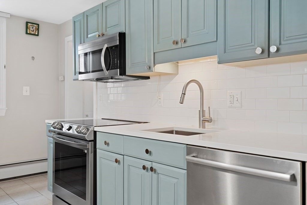 Interior, Kitchen, Stainless Steel Appliances