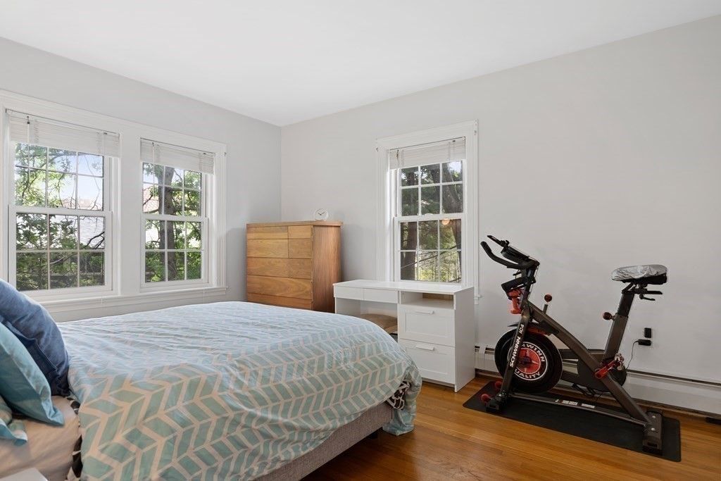 Bedroom, Fitness Equipment, Interior, Wood Texture Flooring