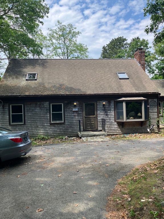Exterior, Facade, Cape Cod