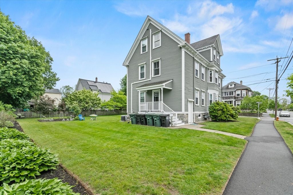 Backyard, Exterior, Hot Tub