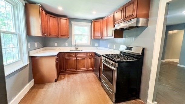 Interior, Kitchen, Recessed Lighting, Wood Texture Flooring