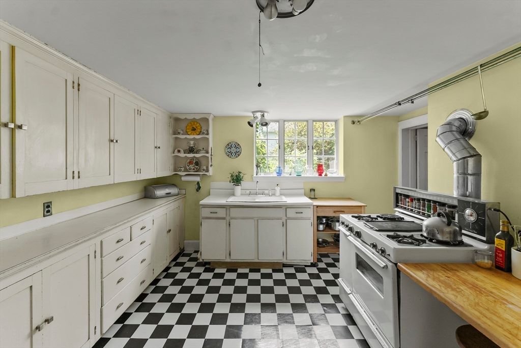 Interior, Kitchen