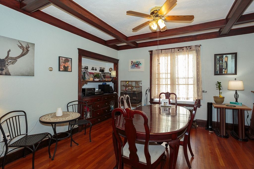 Dining room, Interior, Wood Texture Flooring