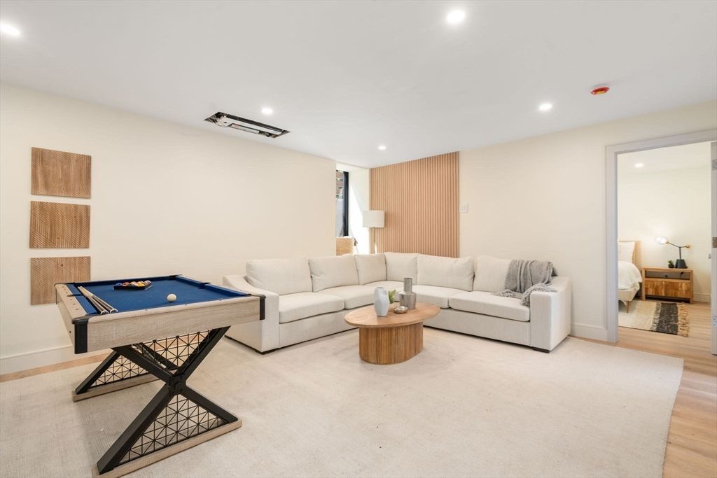 Billiard Table, Game Room, Interior, Living room, Recessed Lighting, Wood Texture Flooring