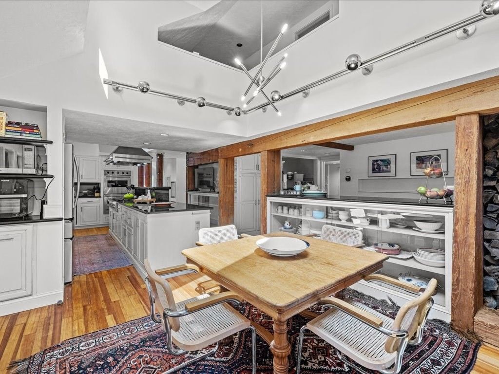 Dining room, Interior, Kitchen, Stainless Steel Appliances, Wood Texture Flooring