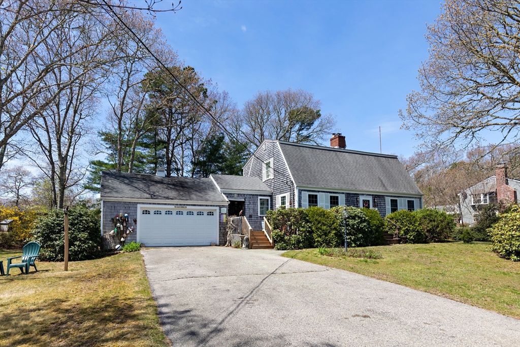 Attached, Backyard, Exterior, Facade, Cape Cod