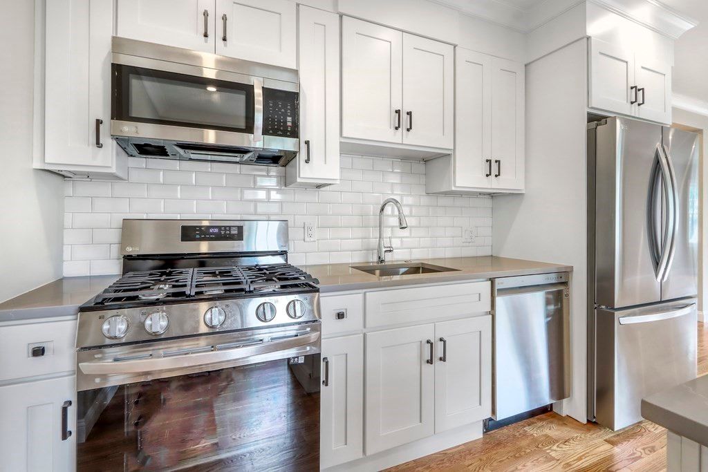 Interior, Kitchen, Stainless Steel Appliances, Wood Texture Flooring