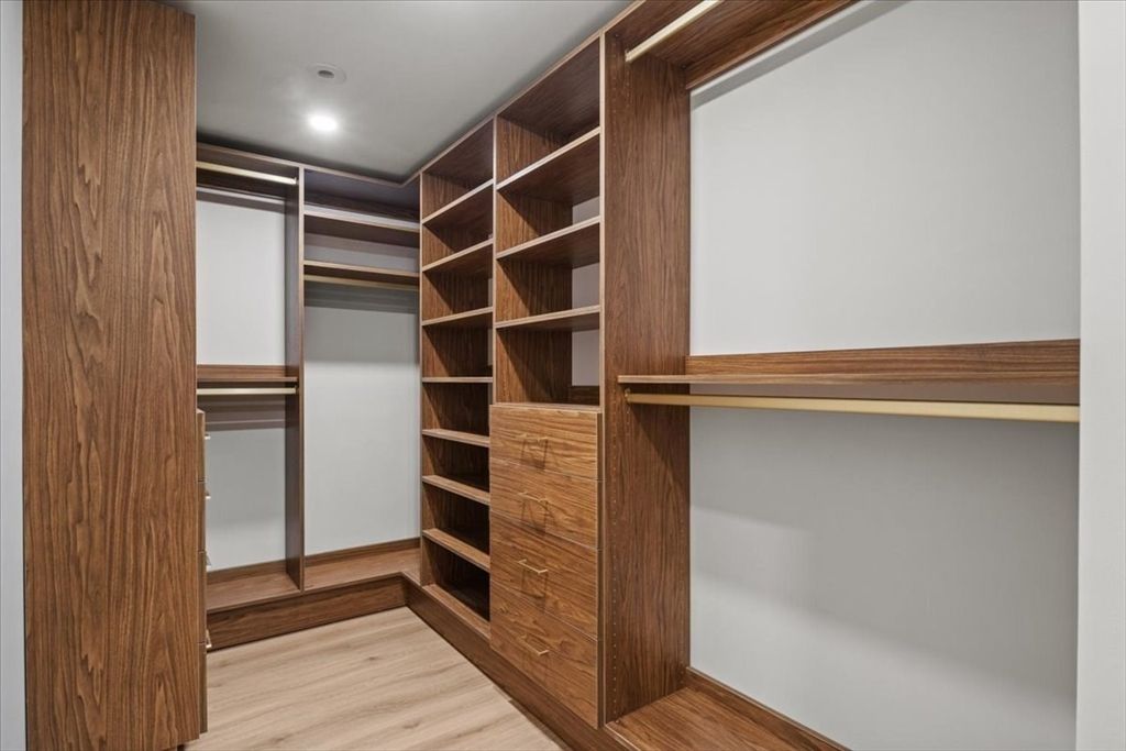 Interior, Recessed Lighting, Walk-in Closets, Wood Texture Flooring