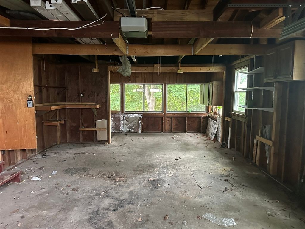 Interior, Wooden Beams, Wooden Walls