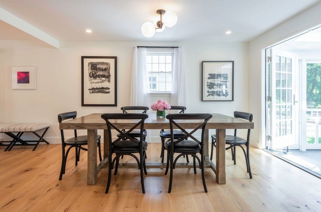 Dining room, Interior, Recessed Lighting, Wood Texture Flooring