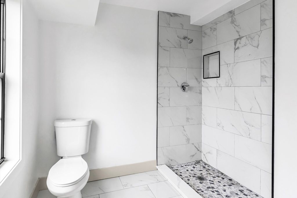 Bathroom, Interior, Marble, Marble Walls