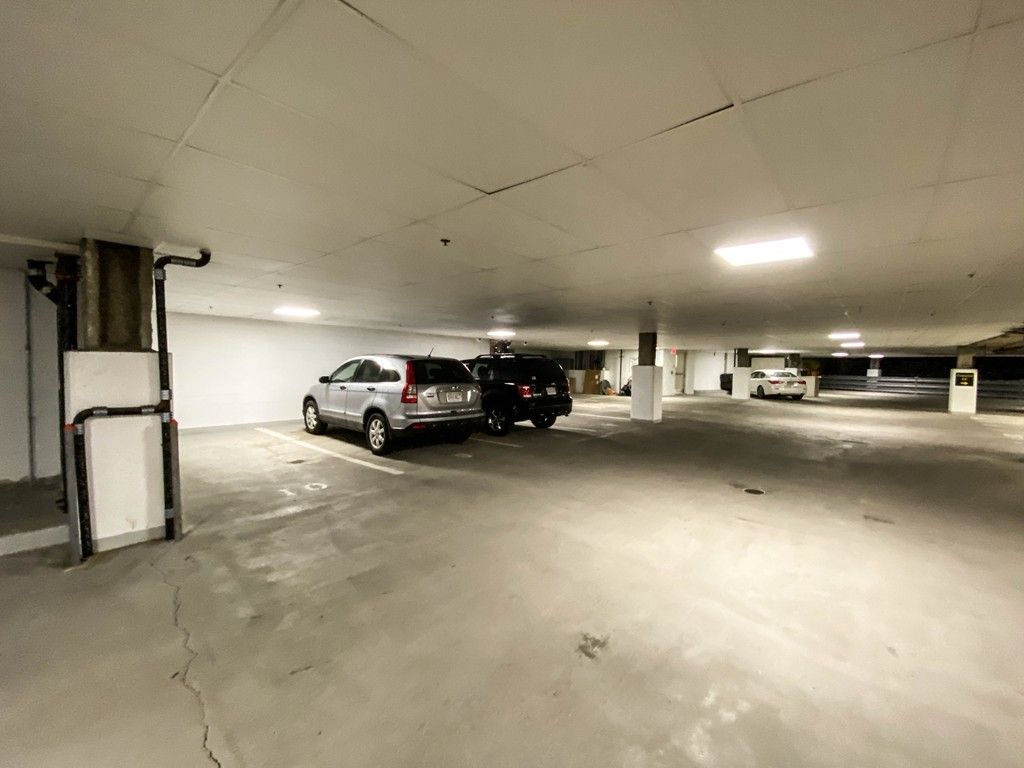 Garage, Interior, Recessed Lighting