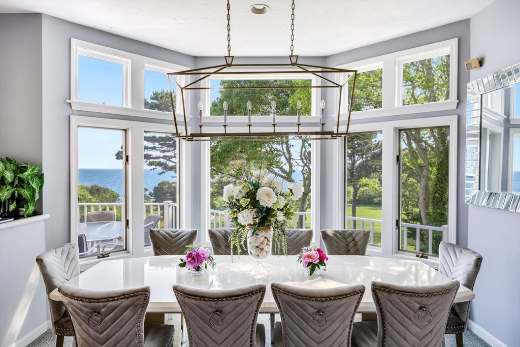 Dining room, Interior, Pendant Lights, Sun Room, Water