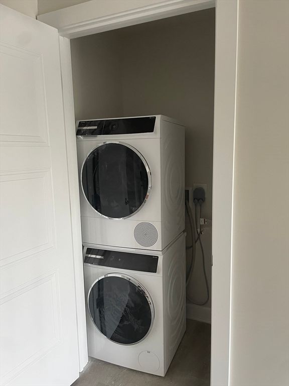 Interior, Utility Closets, Washer