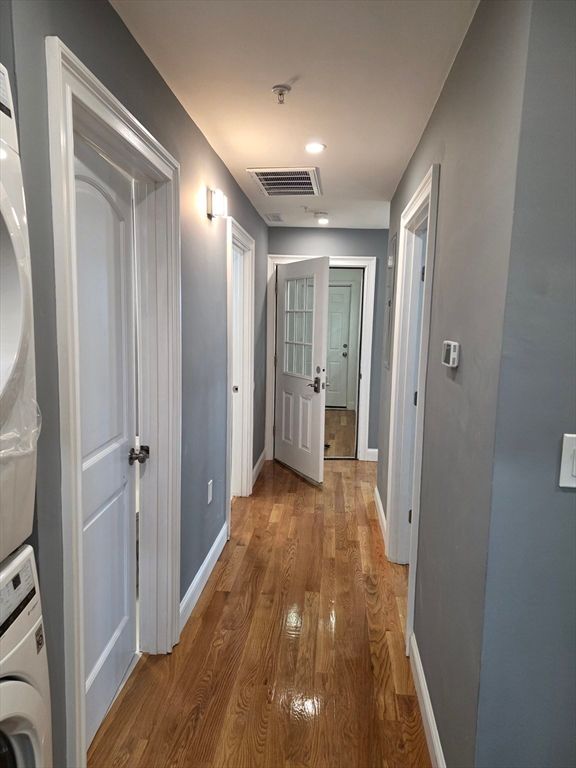 Interior, Recessed Lighting, Utility Closets, Washer, Wood Texture Flooring