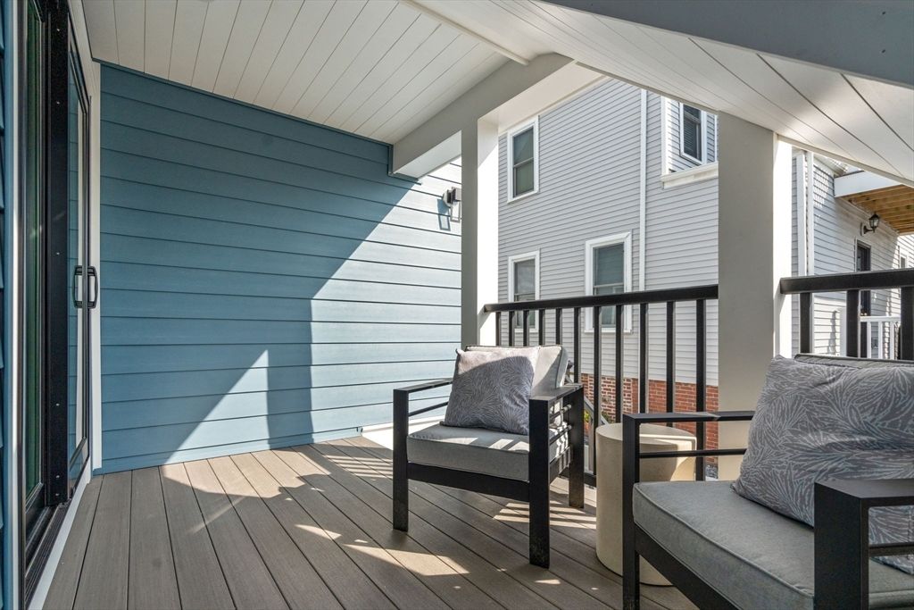 Exterior, Wood Texture Flooring