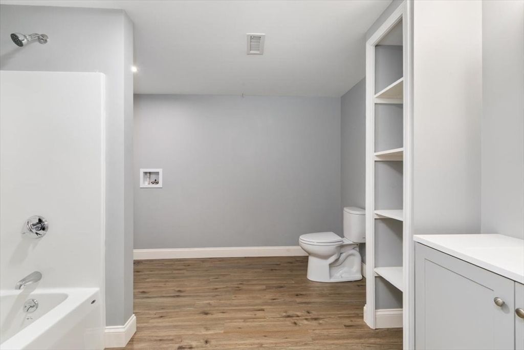 Bathroom, Interior, Recessed Lighting, Wood Texture Flooring