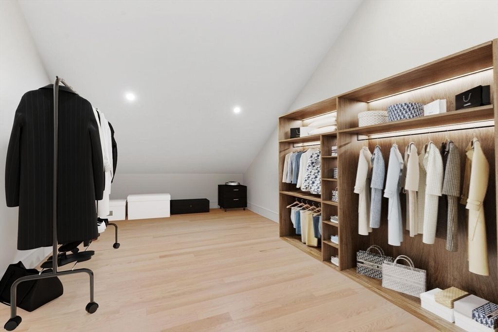 Interior, Recessed Lighting, Walk-in Closets, Wood Texture Flooring
