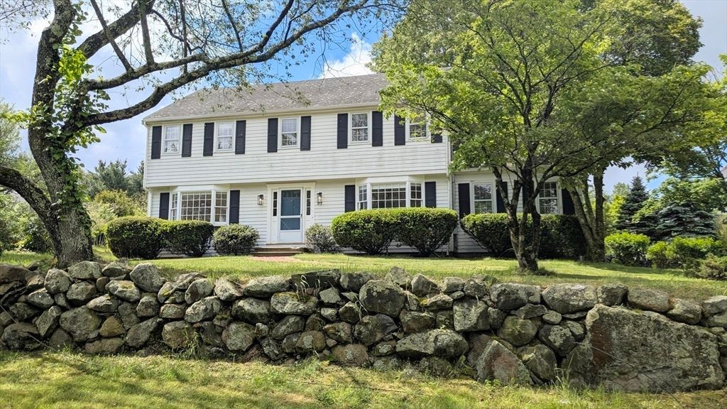 Exterior, Facade, Georgian