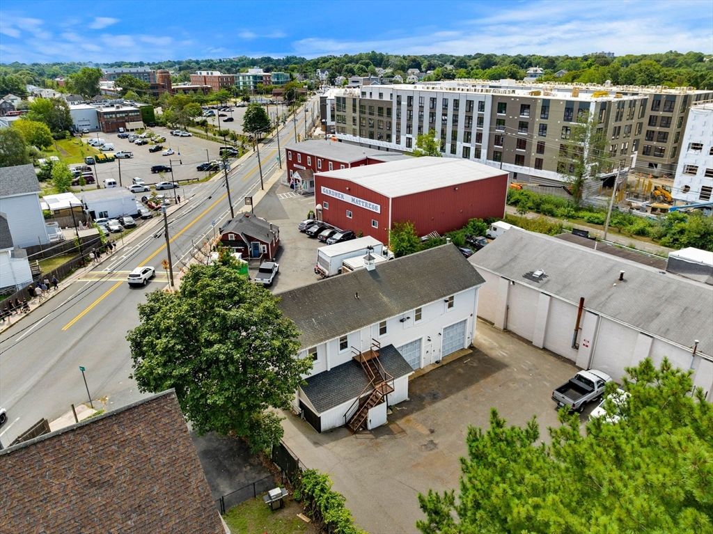 Exterior, Drone