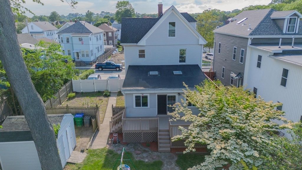 Exterior, Drone