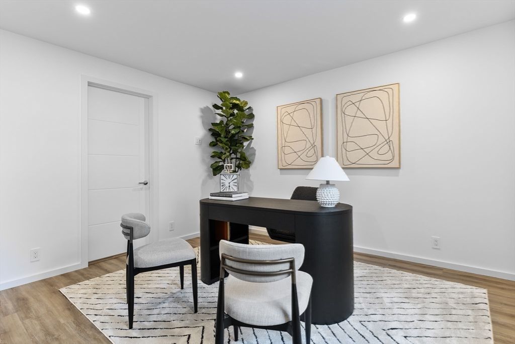 Home Office, Interior, Recessed Lighting, Wood Texture Flooring