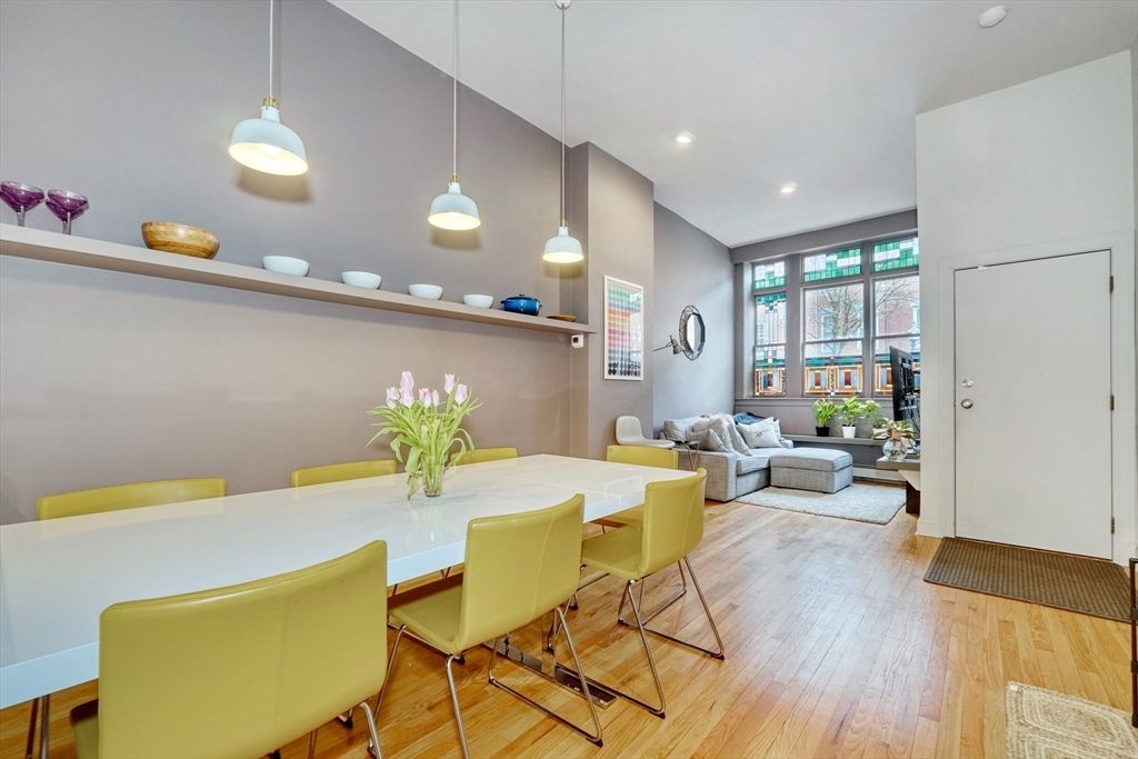 Dining room, Interior, Living room, Pendant Lights, Recessed Lighting, Wood Texture Flooring