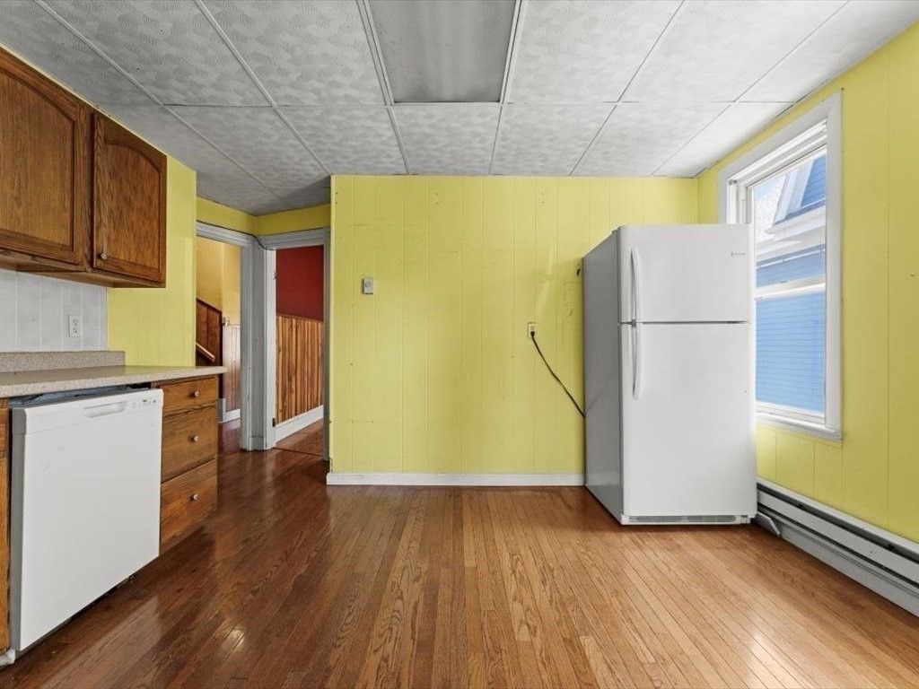 Interior, Kitchen, Wood Texture Flooring