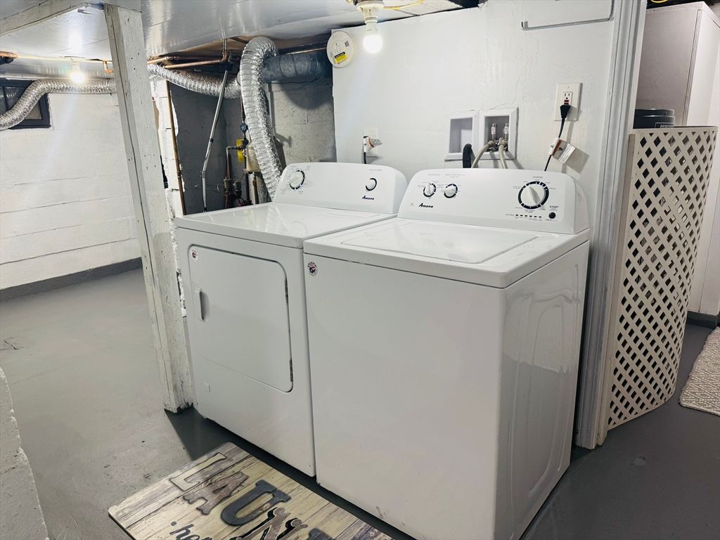 Interior, Utility Closets, Washer