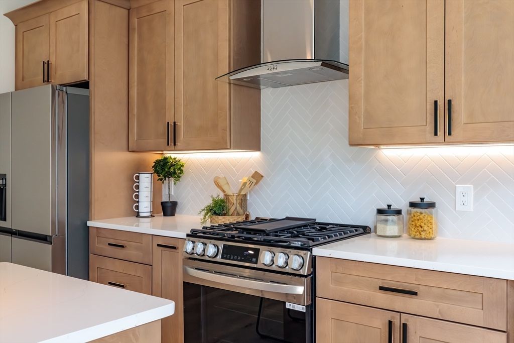 Interior, Kitchen, Stainless Steel Appliances