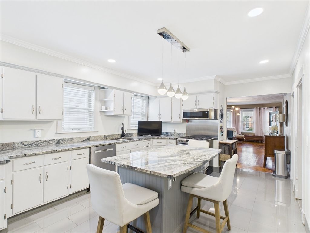 Interior, Kitchen, Pendant Lights, Recessed Lighting, Stainless Steel Appliances