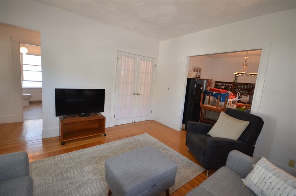 Chandelier, Interior, Living room, Wood Texture Flooring