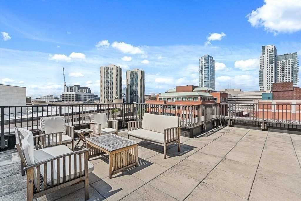 Exterior, Other, Skyline
