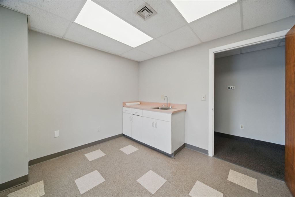 Bathroom, Dual Sink Vanities, Empty room, Interior