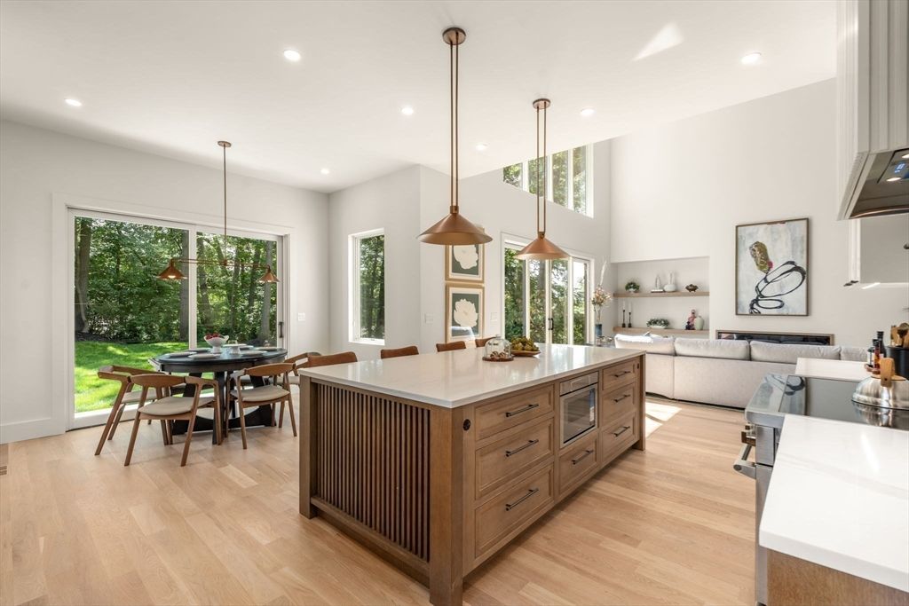 Dining room, Interior, Kitchen, Living room, Pendant Lights, Recessed Lighting, Wood Texture Flooring